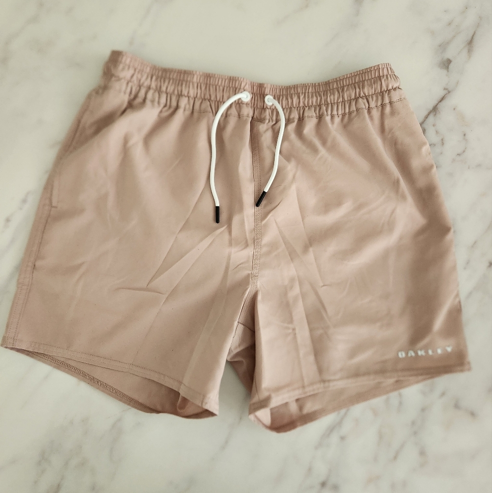 Oakley MENS All day‎ 16 Beach short swim trunk beach shorts size small NWOT